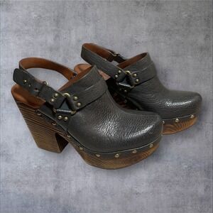 Kork Ease Carmella Chunky Platform Clogs Womens 7 Y2K Stud Details  Leather Boho